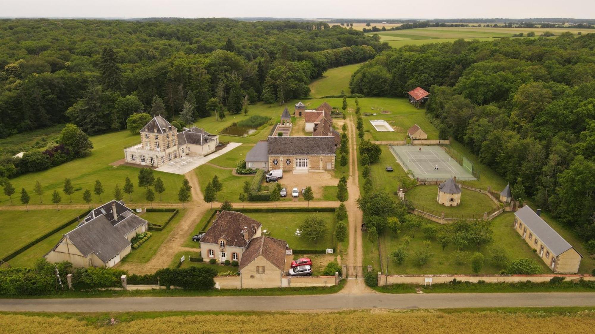 Domaine De La Vaudouriere Villa Lunay Ruang foto
